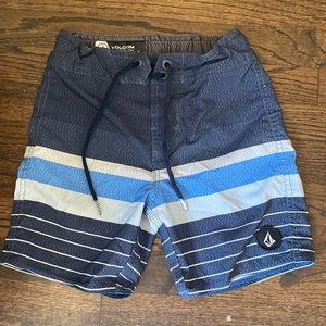 Volcom 5T little boys board shorts